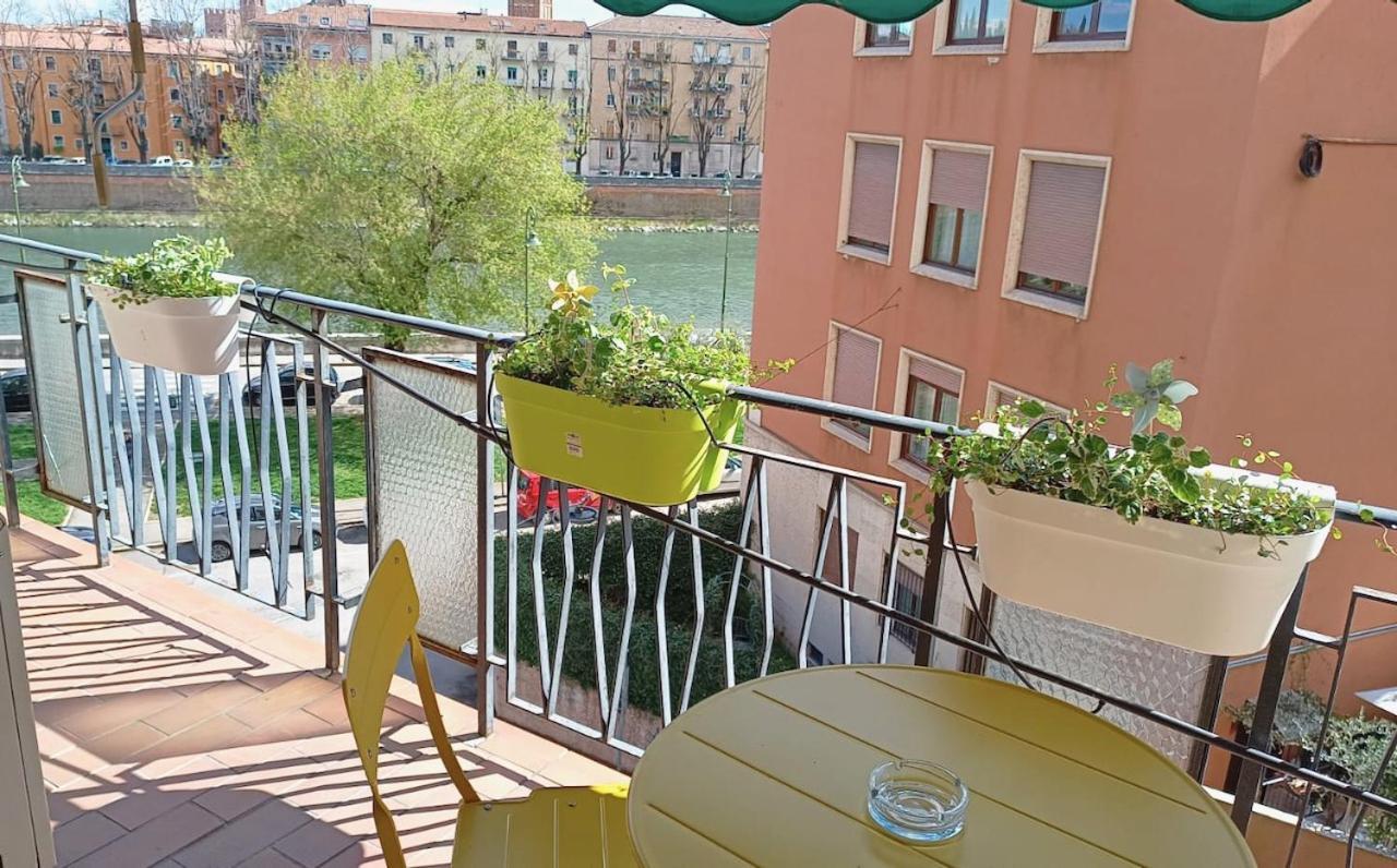 Riverview Luxury Flat Verona Bagian luar foto